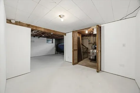 10 Meadowbrook Lane Portland ME 04102