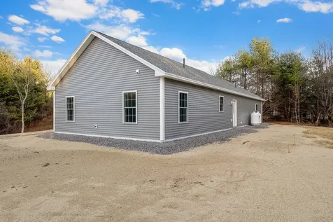 13 Glenview Drive Sabattus ME 04280