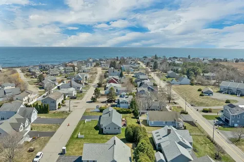 86 Beachwood Terrace Wells ME 04090