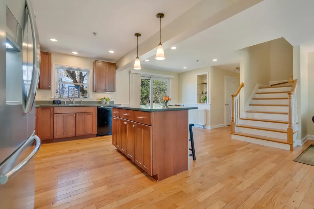 1704 Washington Avenue Portland ME 04103
