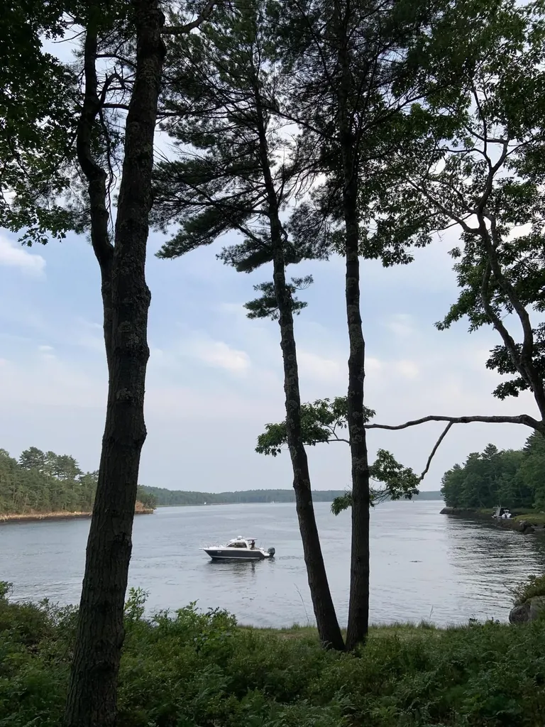 122 Old Ferry Road Phippsburg ME 04562