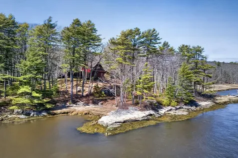 122 Old Ferry Road Phippsburg ME 04562
