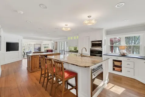122 Old Ferry Road Phippsburg ME 04562