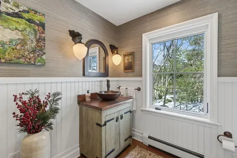 122 Old Ferry Road Phippsburg ME 04562