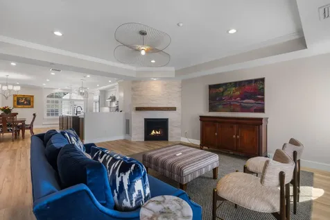 19 Bridge Street Kittery ME 03904