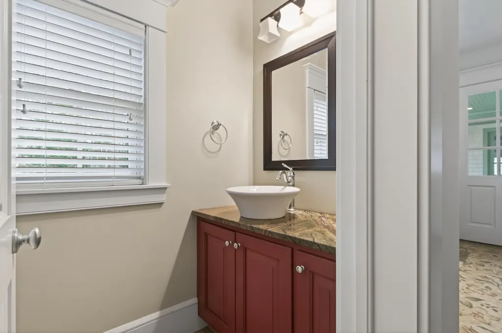 11 Winslow Lane Kennebunkport ME 04046
