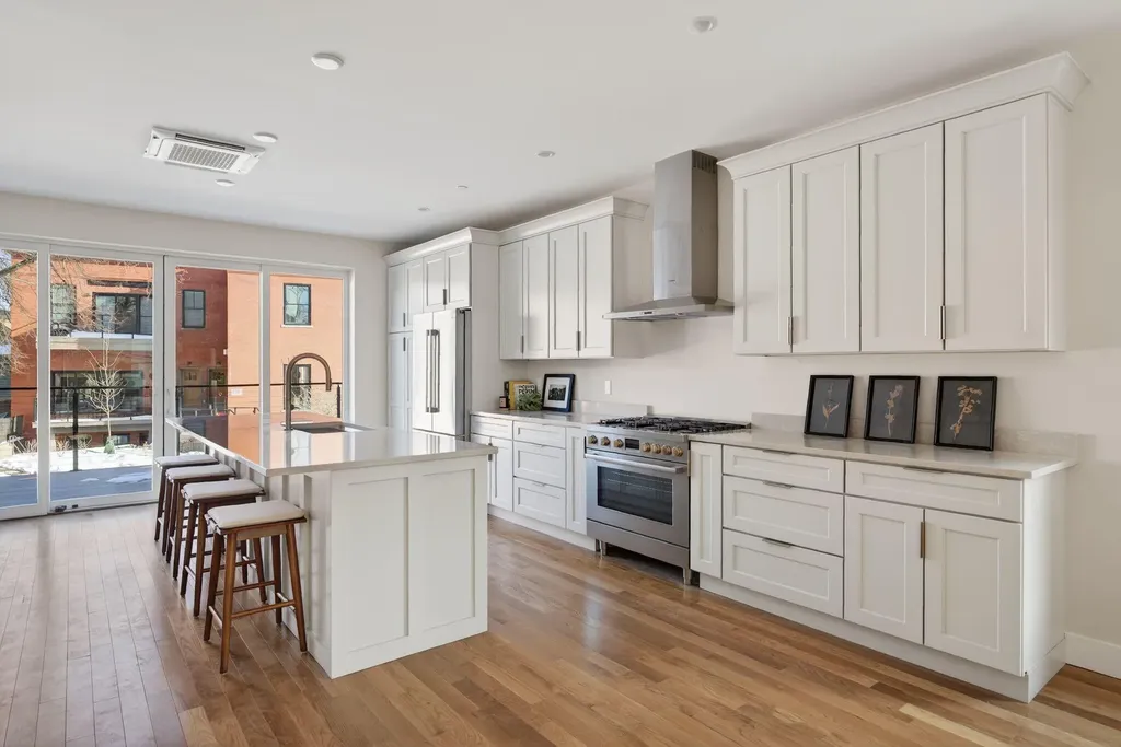55 Carleton Street Portland ME 04102