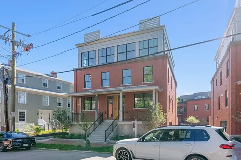 55 Carleton Street Portland ME 04102