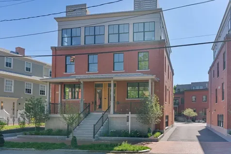 55 Carleton Street Portland ME 04102