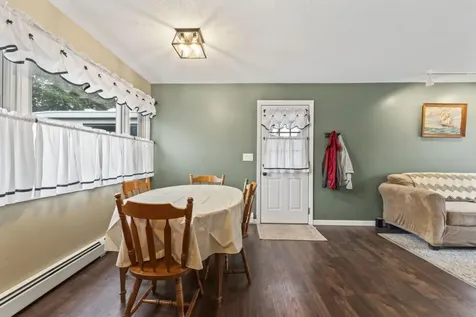 15 Williams Drive Topsham ME 04086