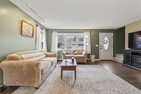 15 Williams Drive Topsham ME 04086