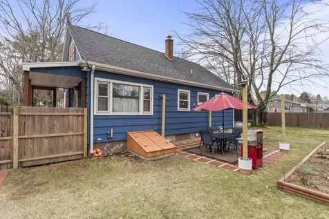 15 Williams Drive Topsham ME 04086