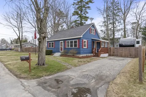 15 Williams Drive Topsham ME 04086