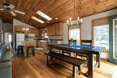 16 Fort Hill Extension Avenue York ME 03909