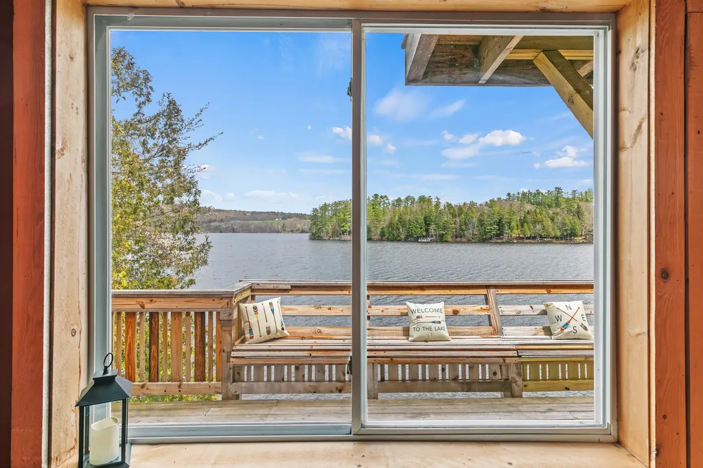 9 Jordan Way Hartford ME 04220