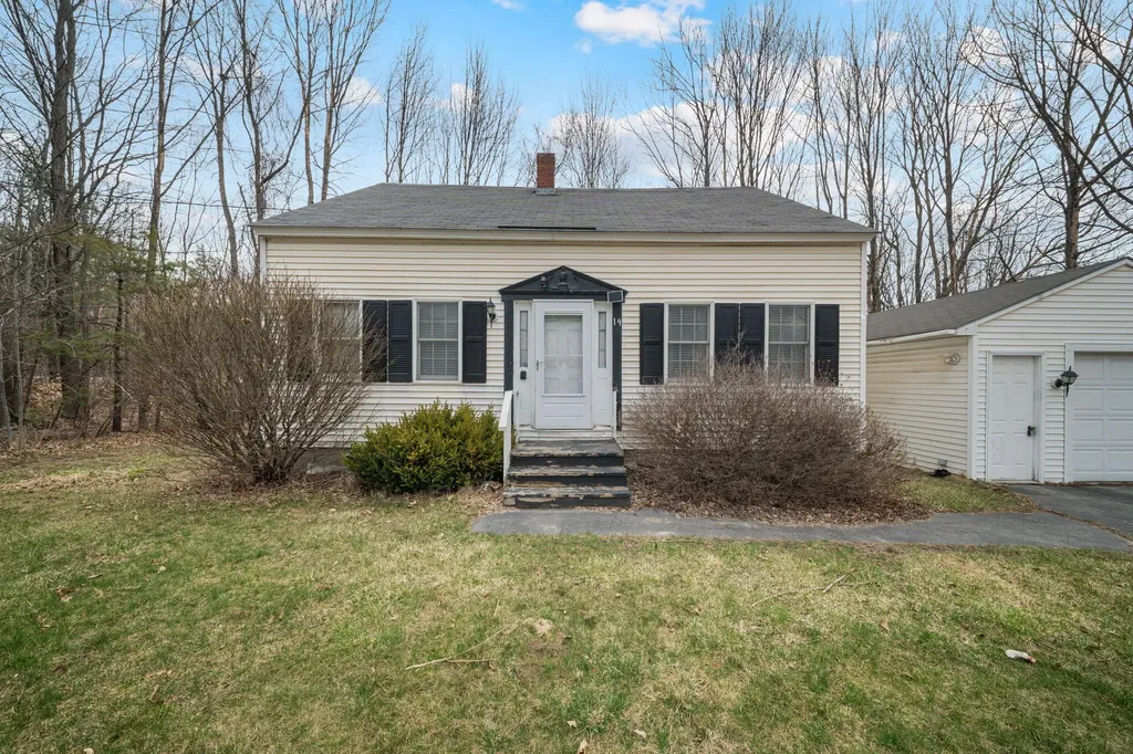 19 Washington Street Waterville ME 04901