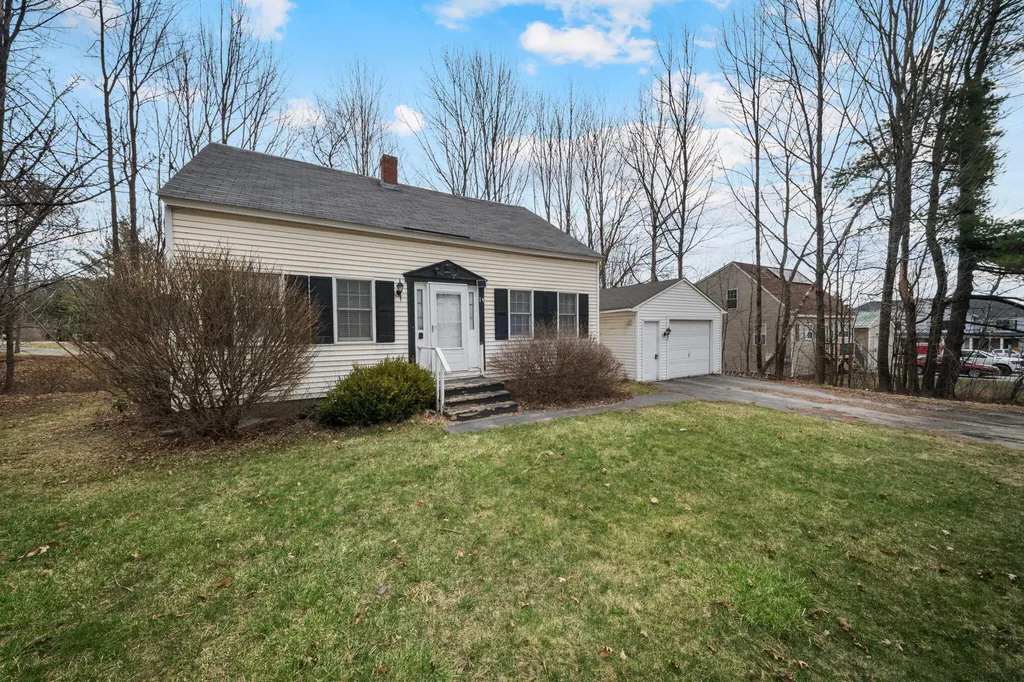 19 Washington Street Waterville ME 04901