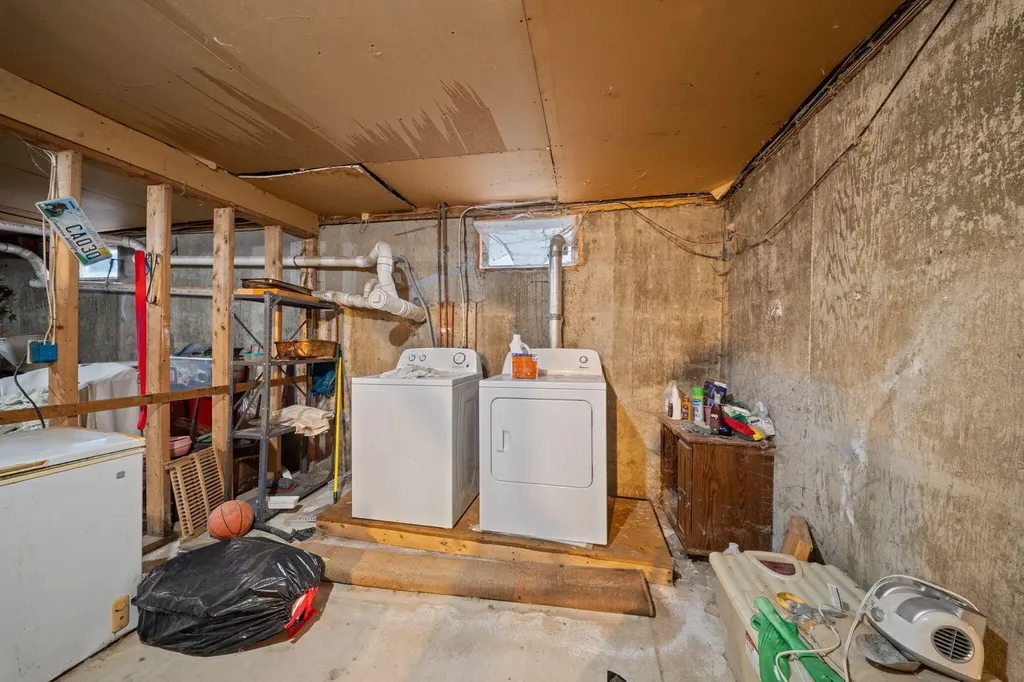 19 Washington Street Waterville ME 04901