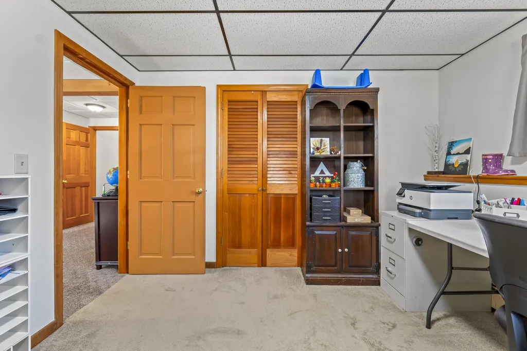 1072 Middle Road Woolwich ME 04579