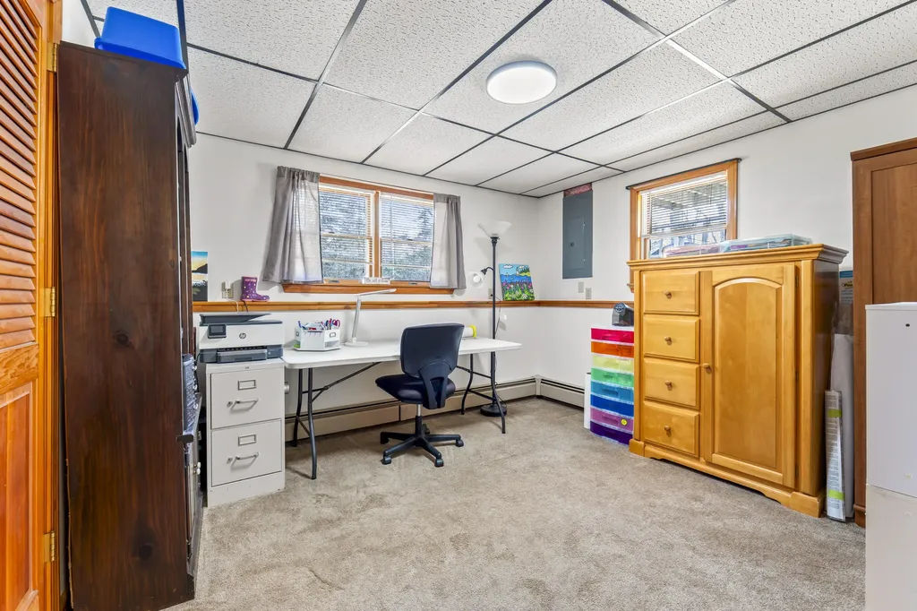 1072 Middle Road Woolwich ME 04579