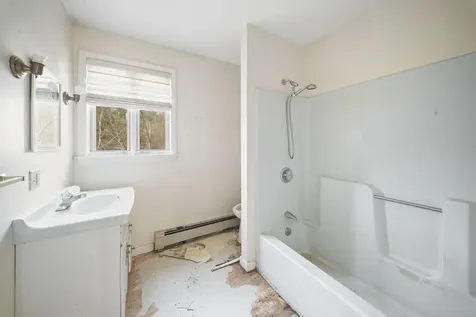 3 Winterhaven Drive Orono ME 04473