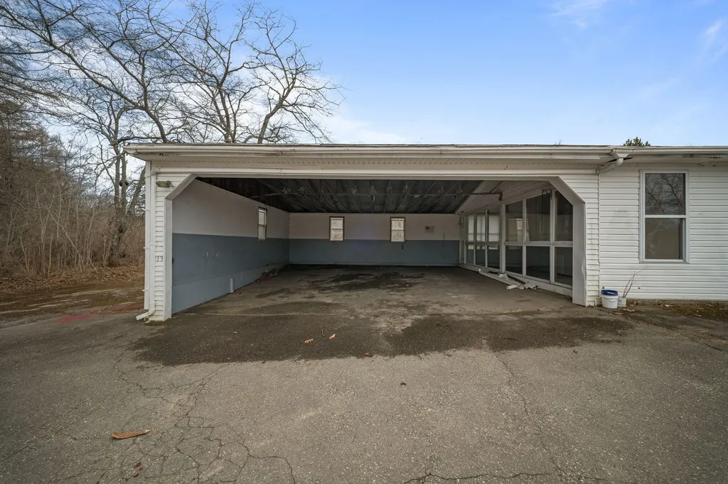 13 Alder Lane South Thomaston ME 04858