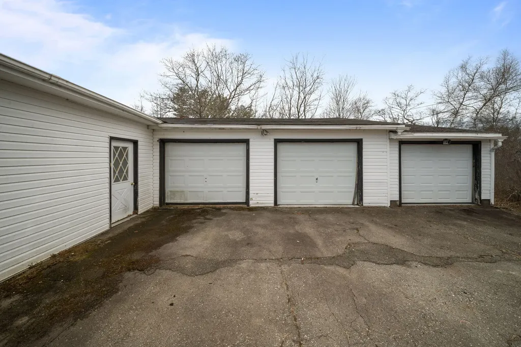 13 Alder Lane South Thomaston ME 04858
