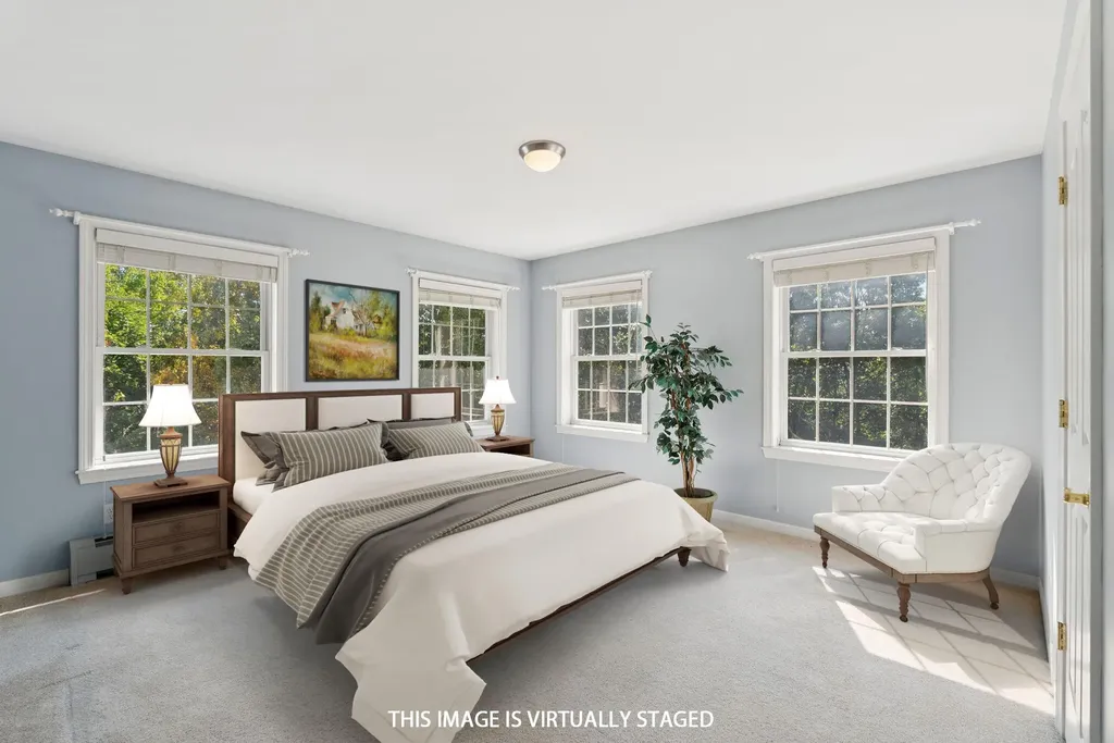 111 Daggett Drive Raymond ME 04071