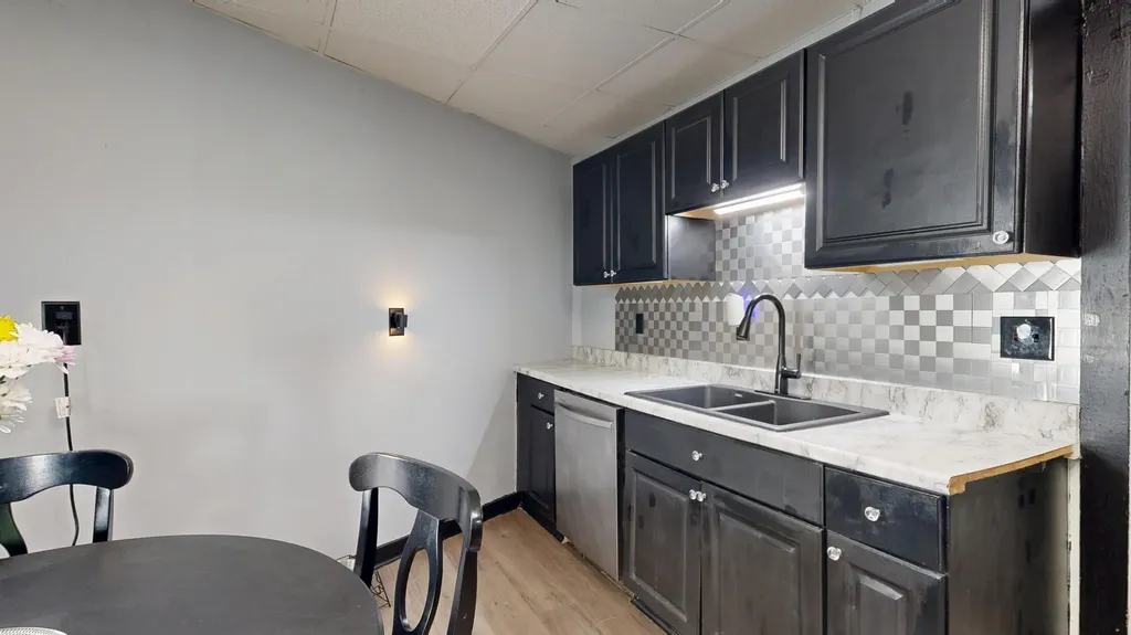 26 Holland Street Lewiston ME 04240