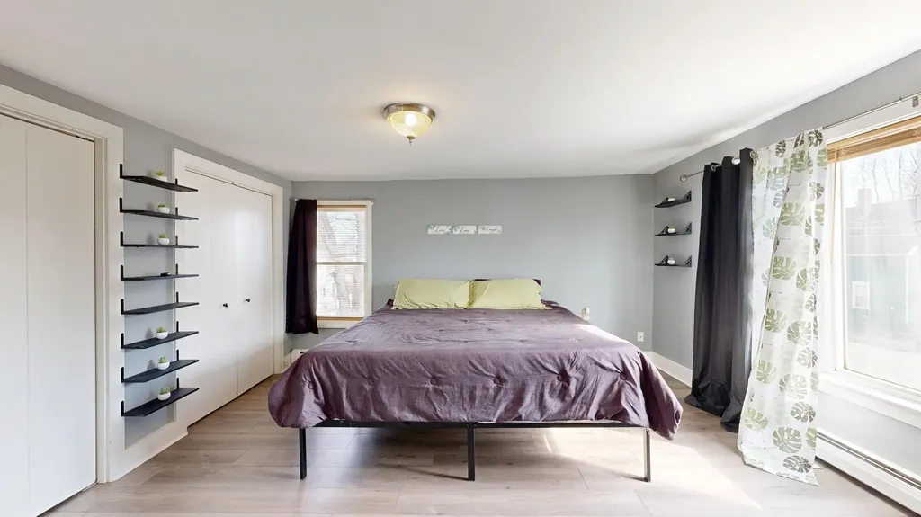 26 Holland Street Lewiston ME 04240