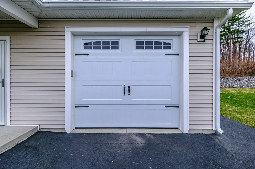 4 C Street Bridgton ME 04009