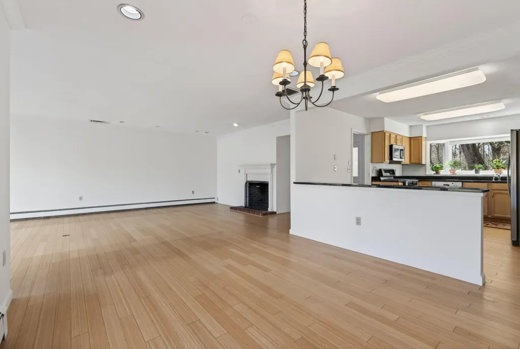 1 Wildwood Drive Cape Elizabeth ME 04107