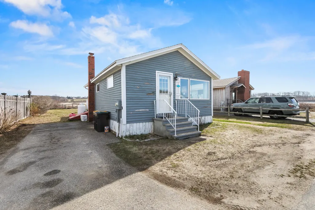 7 White Sands Lane Scarborough ME 04074