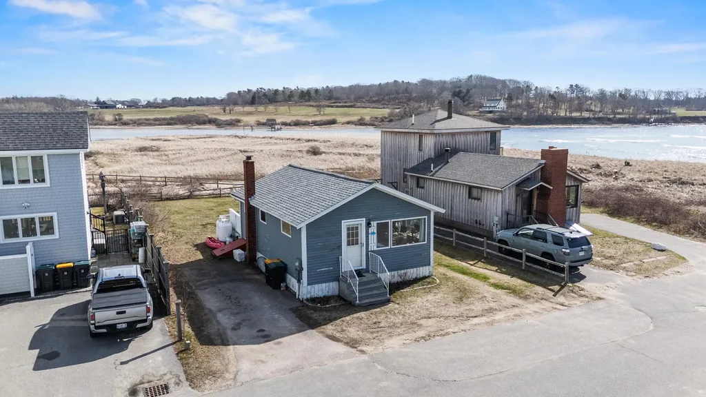 7 White Sands Lane Scarborough ME 04074