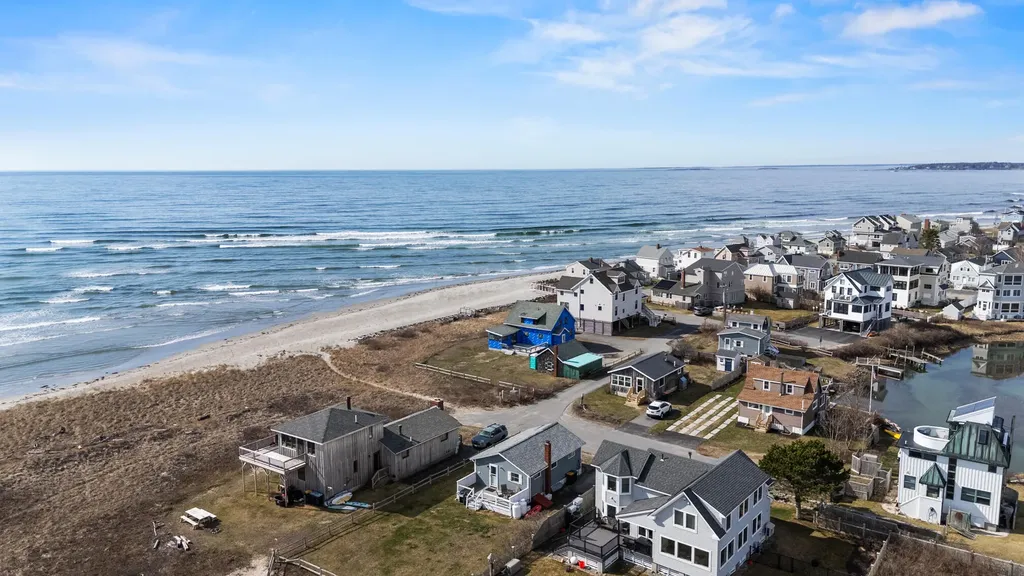 7 White Sands Lane Scarborough ME 04074
