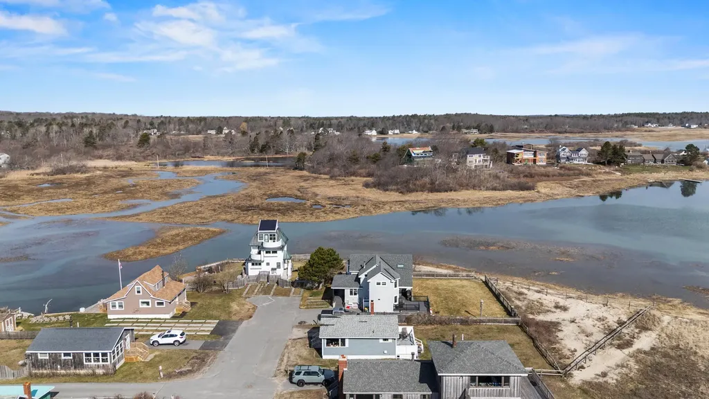 7 White Sands Lane Scarborough ME 04074