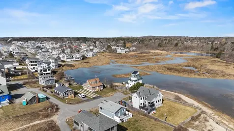 7 White Sands Lane Scarborough ME 04074