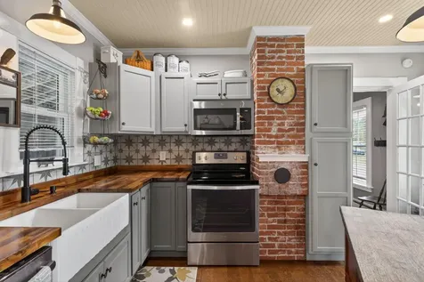 608 Plains Road Hollis ME 04042