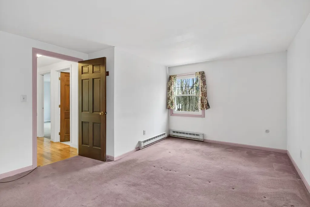 11 Gloria Street Gorham ME 04038