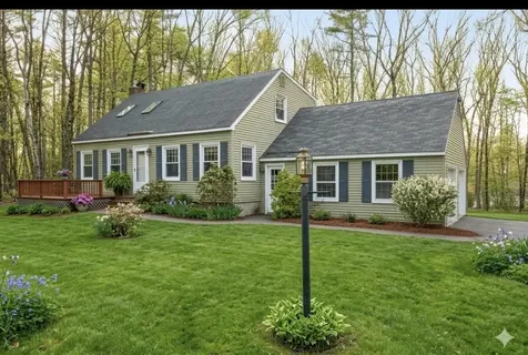 11 Gloria Street Gorham ME 04038
