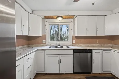 11 Gloria Street Gorham ME 04038