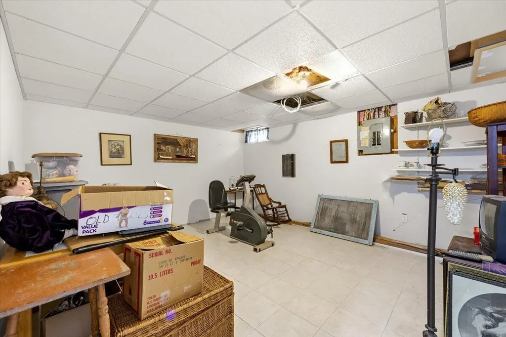 9 Settlers Court Windham ME 04062