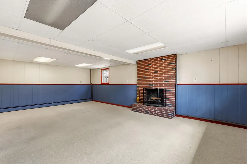 2 Birchcroff Lane Saco ME 04072
