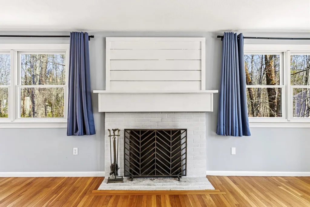 2 Birchcroff Lane Saco ME 04072