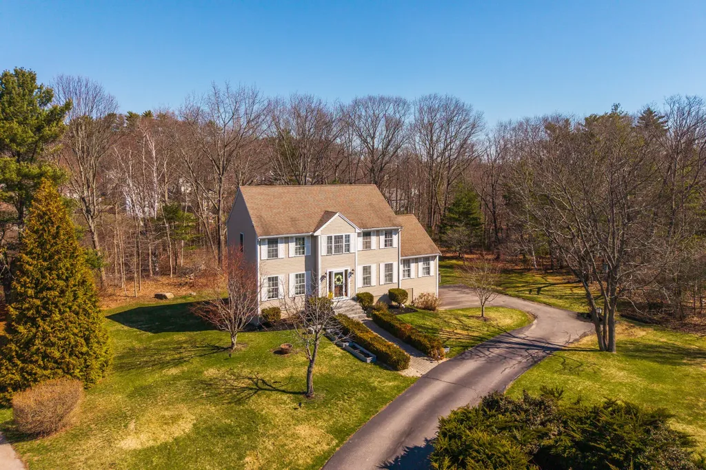 7 Cove Landing Kittery ME 03904
