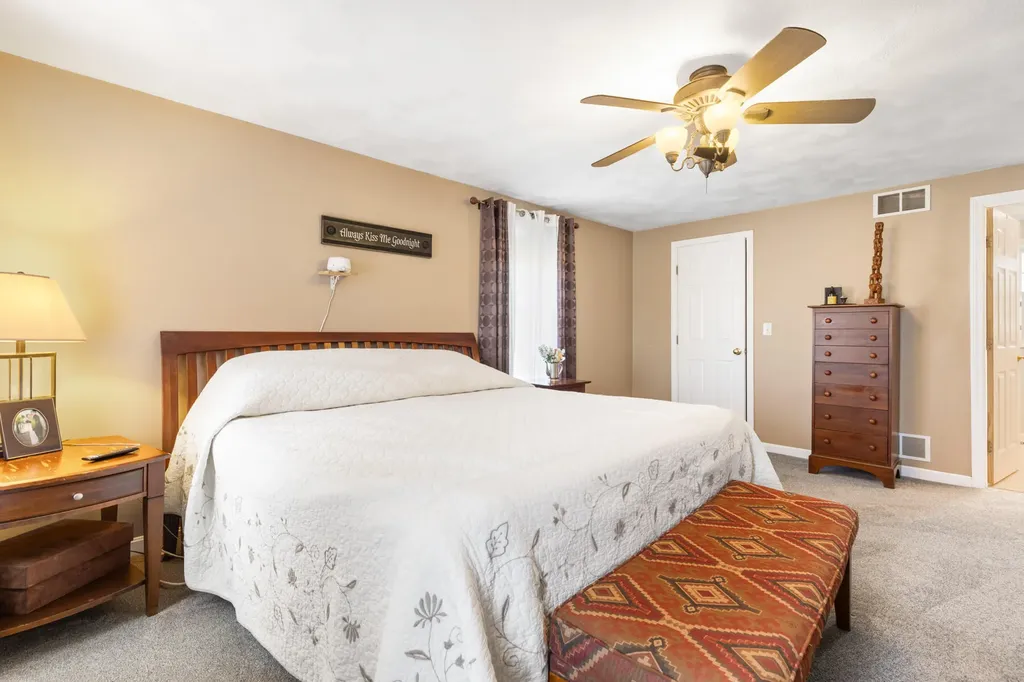 7 Cove Landing Kittery ME 03904