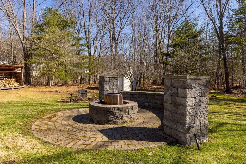 7 Cove Landing Kittery ME 03904