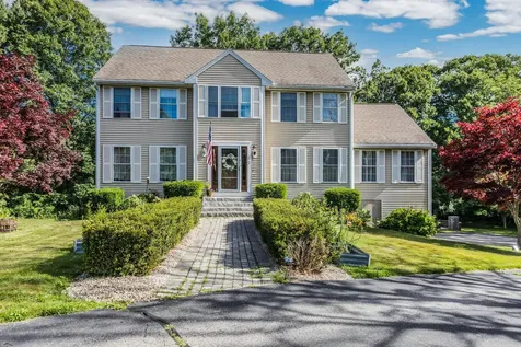 7 Cove Landing Kittery ME 03904