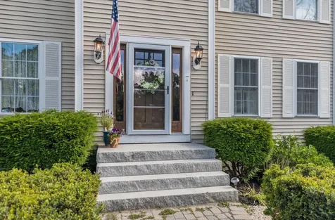 7 Cove Landing Kittery ME 03904