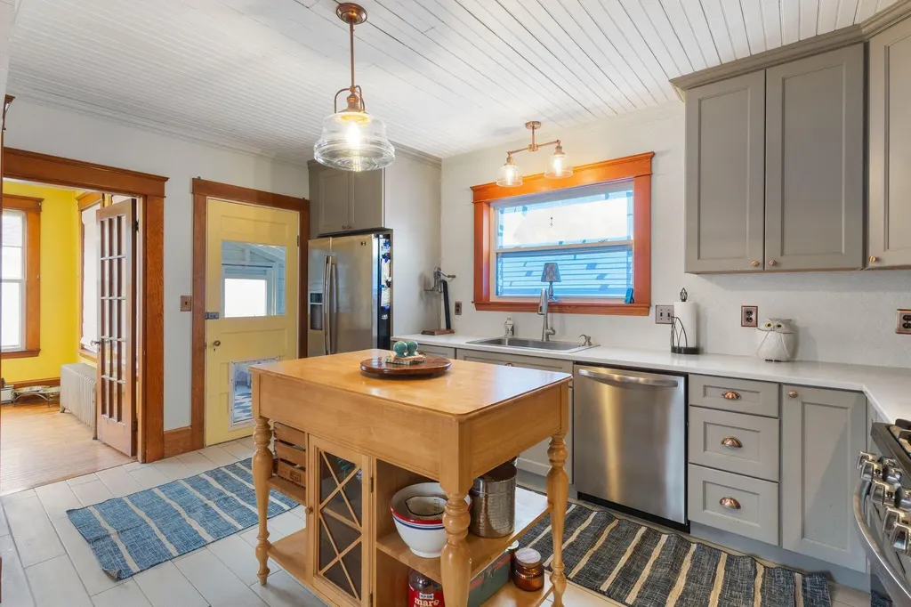 172 Hamilton Road Waterboro ME 04087